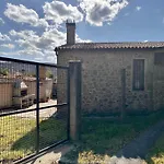 Casa De Piedra, A Lameira