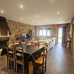 Casa De Piedra, A Lameira * آكورونيا