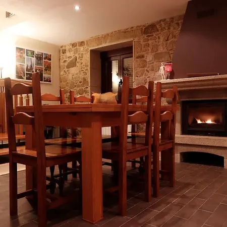Casa De Piedra, A Lameira * A Coruña