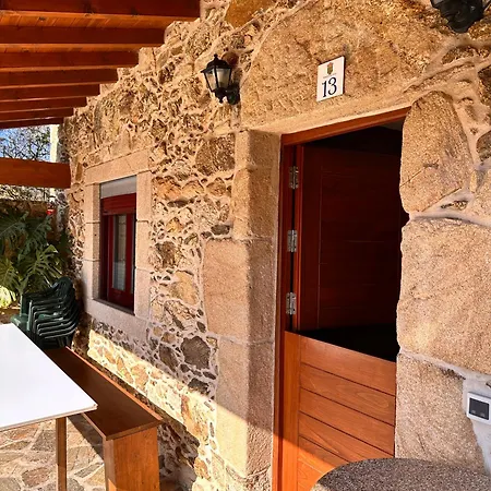 Casa De Piedra, A Lameira Сasa de vacaciones