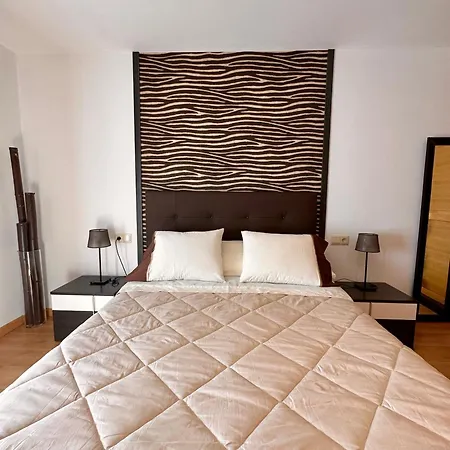 Casa De Piedra, A Lameira A Coruña