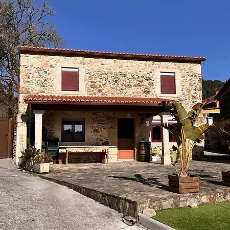 Casa De Piedra, A Lameira * A Coruña