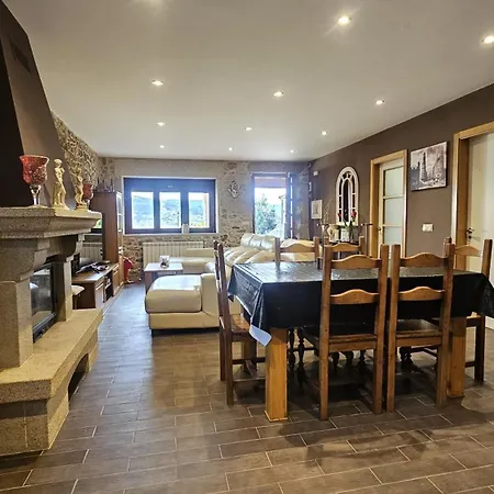 Сasa de vacaciones Casa De Piedra, A Lameira *