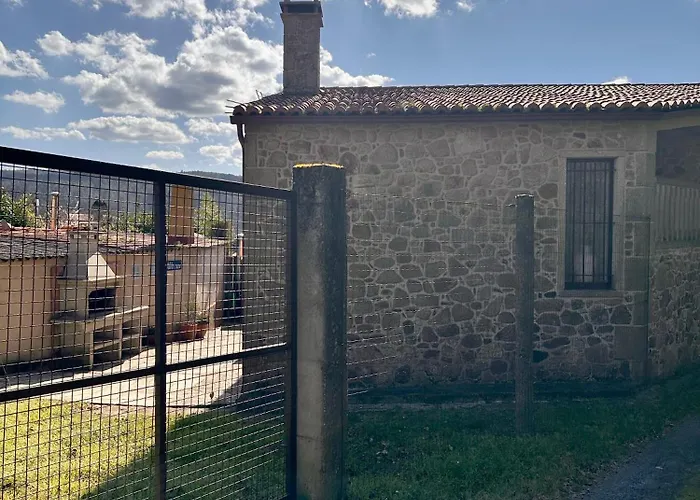 Casa De Piedra, A Lameira