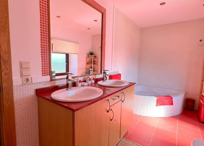 Holiday home Casa De Piedra, A Lameira