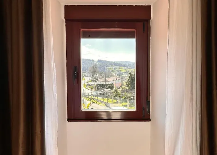 Casa De Piedra, A Lameira