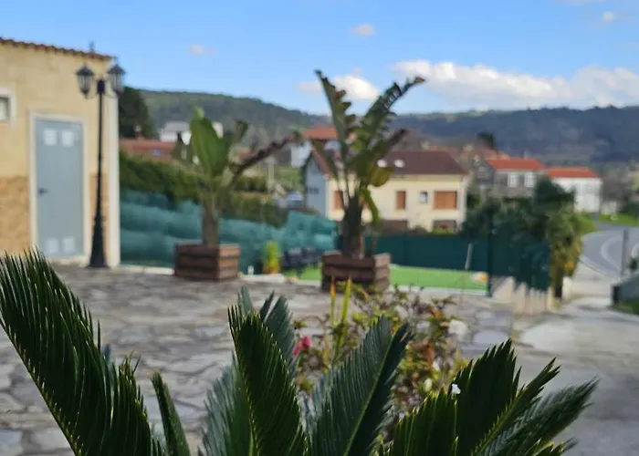 Casa De Piedra, A Lameira